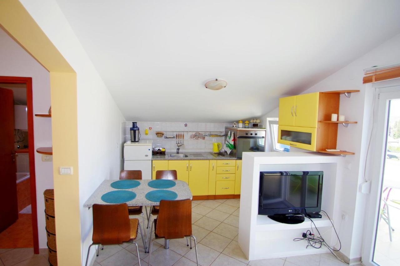 Holiday Apartment Sky, ميدولين المظهر الخارجي الصورة