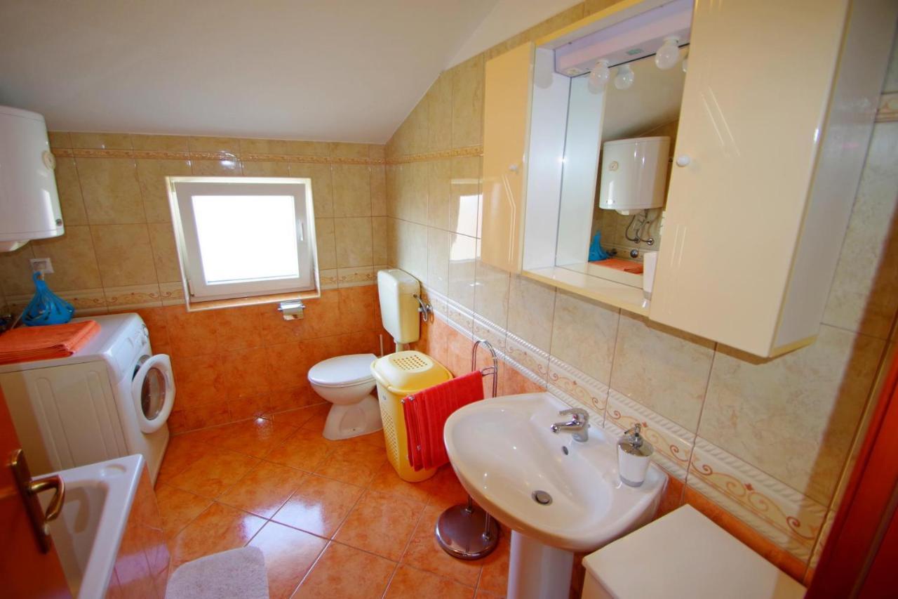 Holiday Apartment Sky, ميدولين المظهر الخارجي الصورة