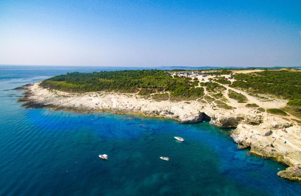 Holiday Apartment Sky, ميدولين المظهر الخارجي الصورة